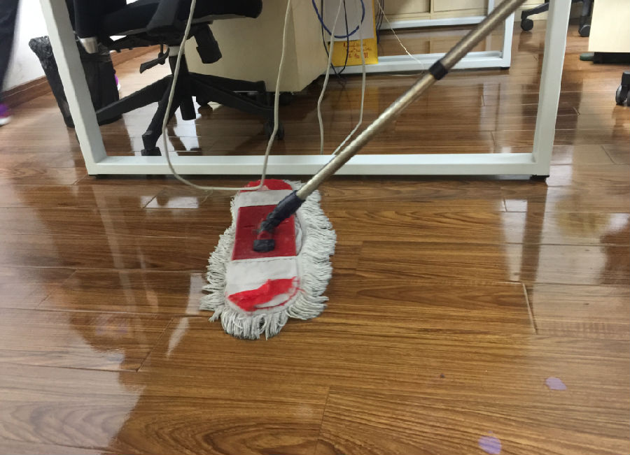 东风区木地板保洁案例